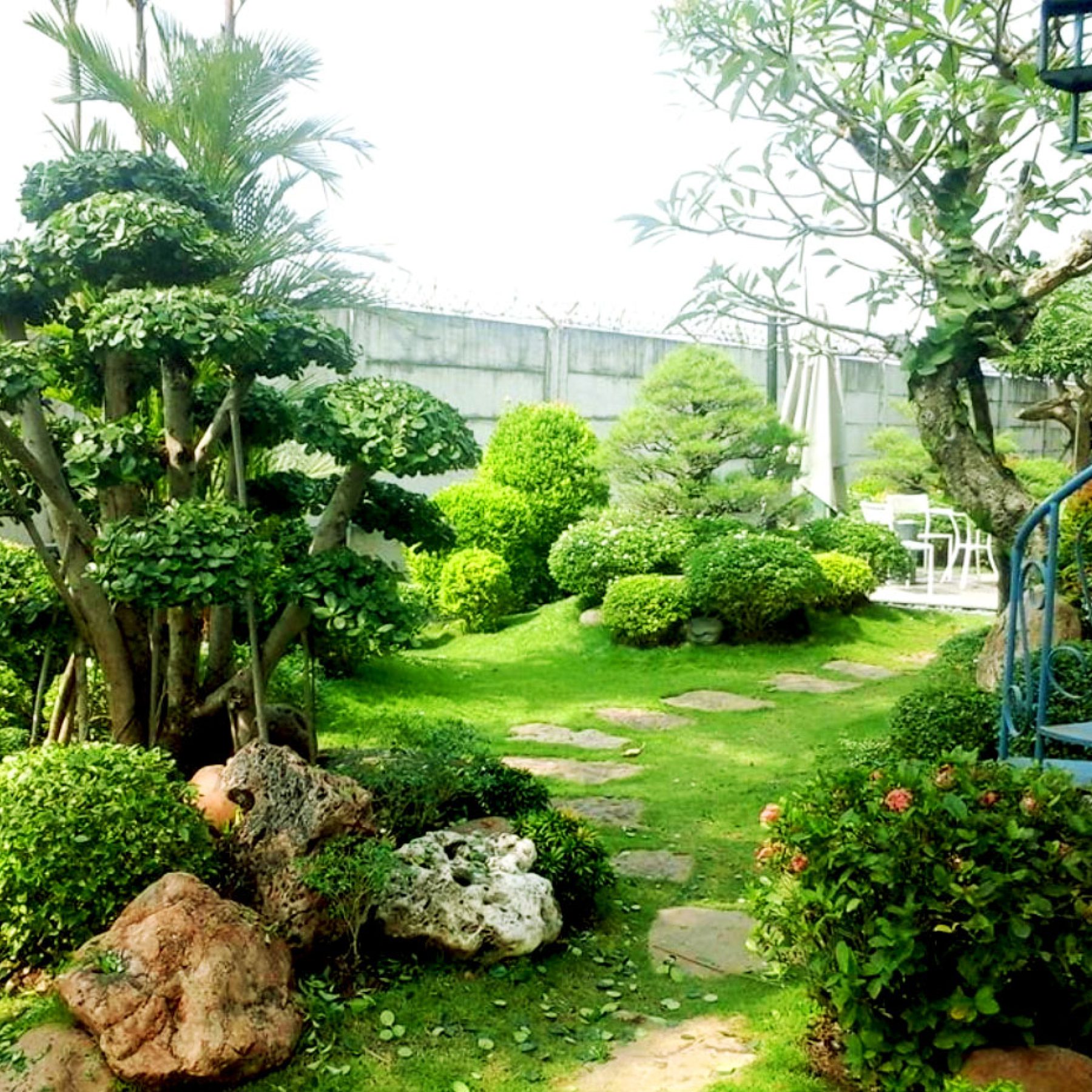 4.-Fungsionalitas-Taman-Mediterania-di-Jakarta-dan-Perbedaannya-dengan-Kota-Lain 4.-Fungsionalitas-Taman-Mediterania-di-Jakarta-dan-Perbedaannya-dengan-Kota-Lain