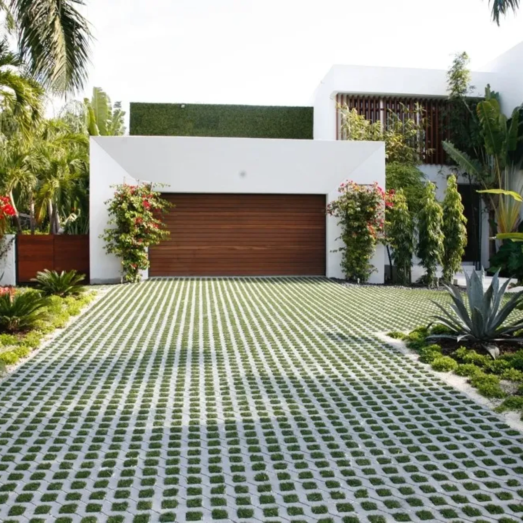 easyblock-driveway-with-concrete-block-artificial-grass-inserts easyblock-driveway-with-concrete-block-artificial-grass-inserts